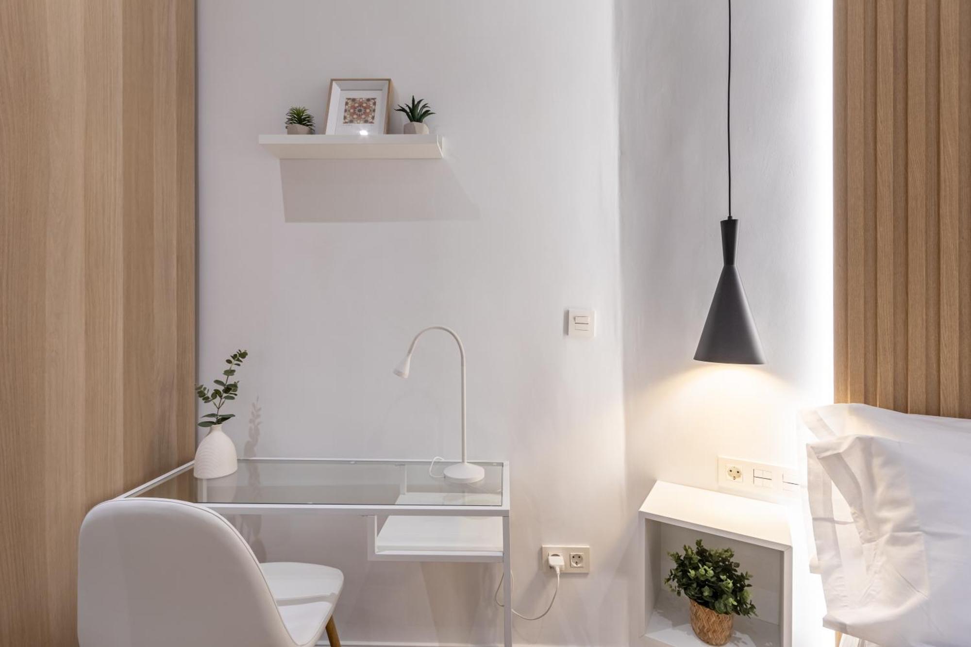 Elvira Elegant Suite Gran Via-Catedral Гранада Екстериор снимка