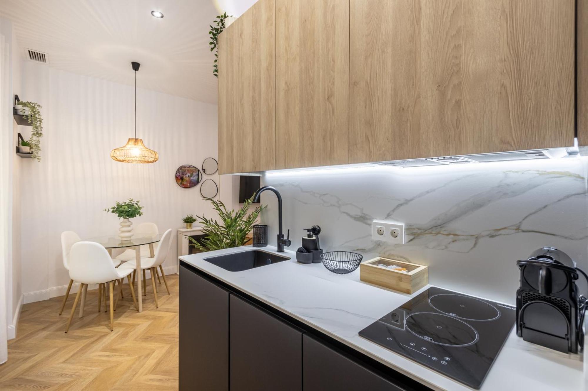 Elvira Elegant Suite Gran Via-Catedral Гранада Екстериор снимка